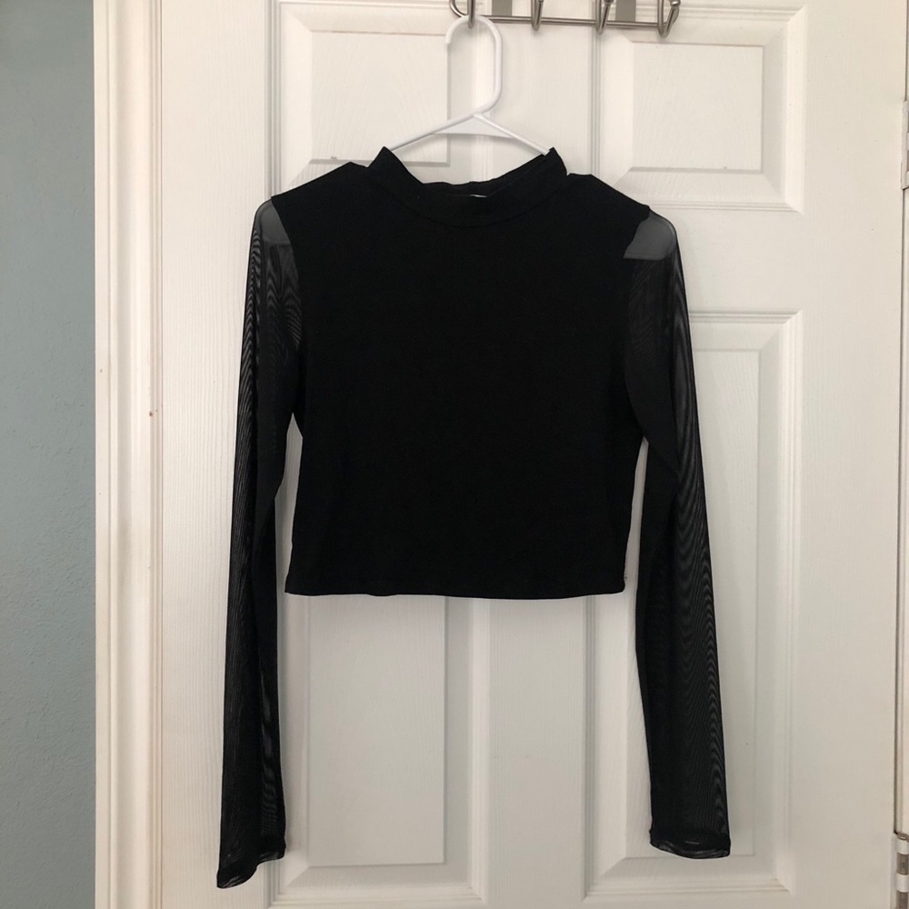 Mock neck crop top